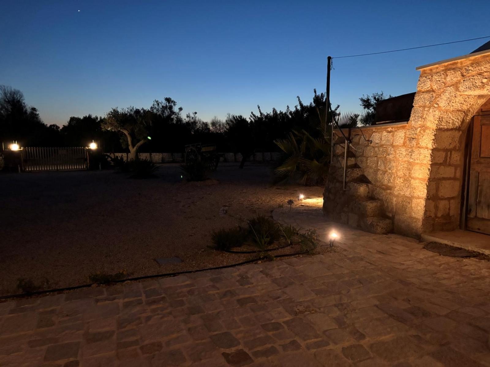 Trullo Flamingo · Villa con piscina privata a Carovigno, Puglia,  (Puglia)