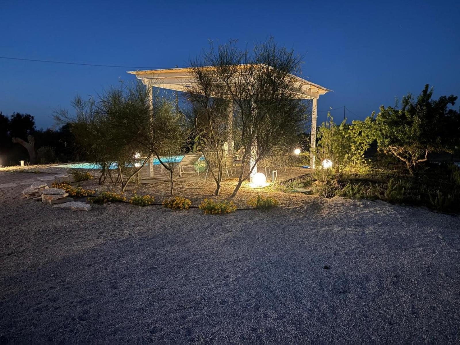 Trullo Flamingo · Villa con piscina privata a Carovigno, Puglia,  (Puglia)