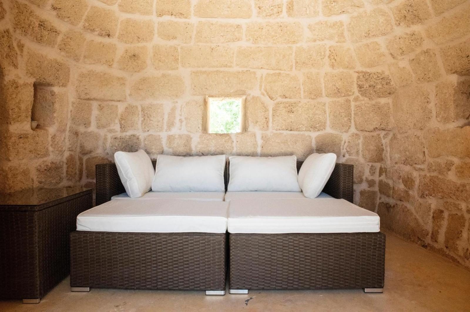 Trullo Flamingo · Villa con piscina privata a Carovigno, Puglia,  (Puglia)